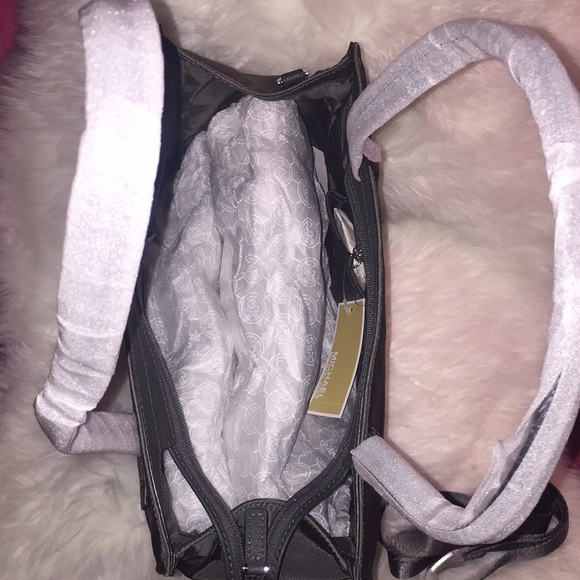 💞👜Michael Kors Large Janie tote handbag👜💞 - Picture 6 of 8